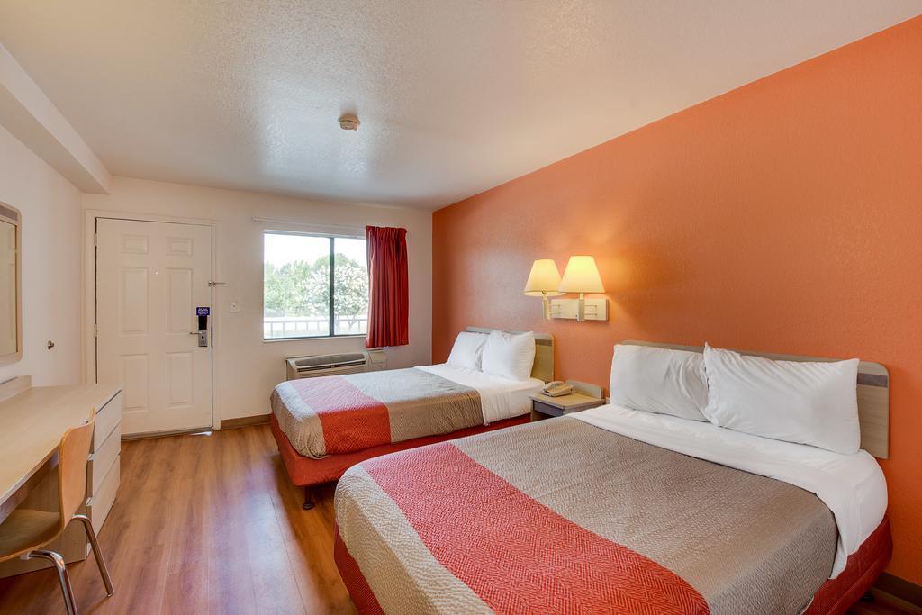 Motel 6-Columbus, Oh - West Exteriör bild