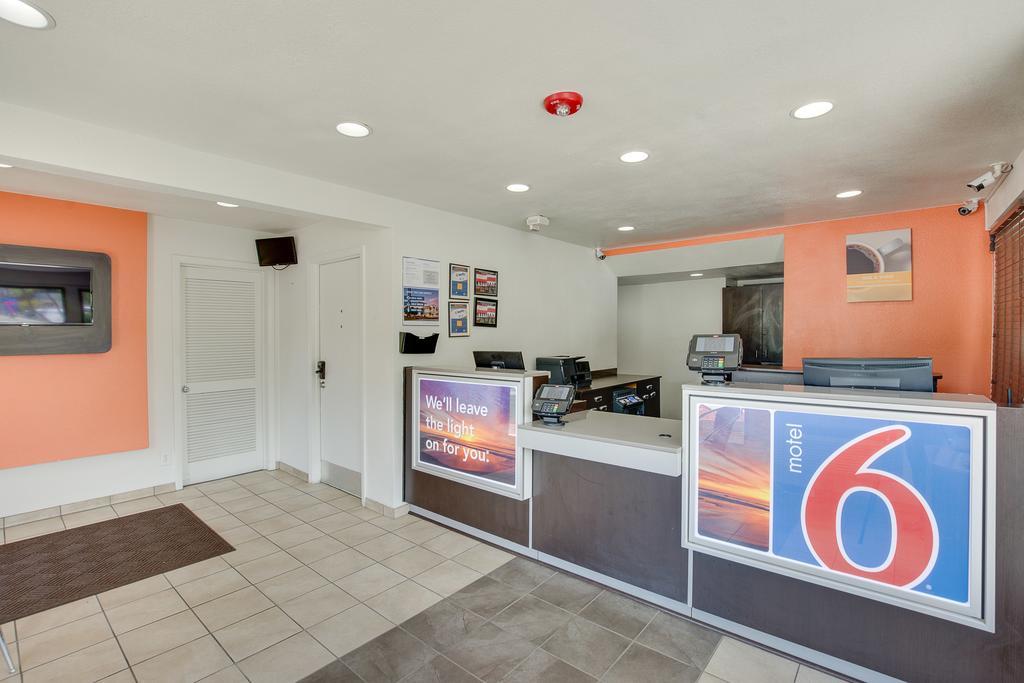 Motel 6-Columbus, Oh - West Exteriör bild