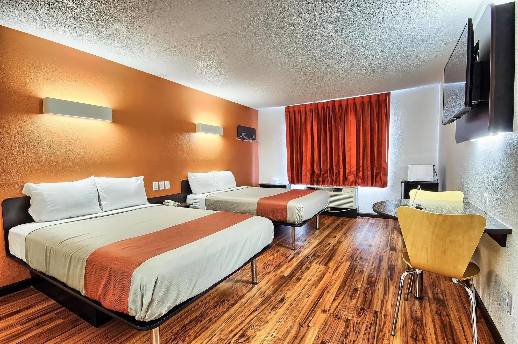 Motel 6-Columbus, Oh - West Exteriör bild